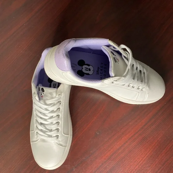 Disney Mickey Mouse ladies character court sneakers size 9 white and purple - Picture 7 of 9